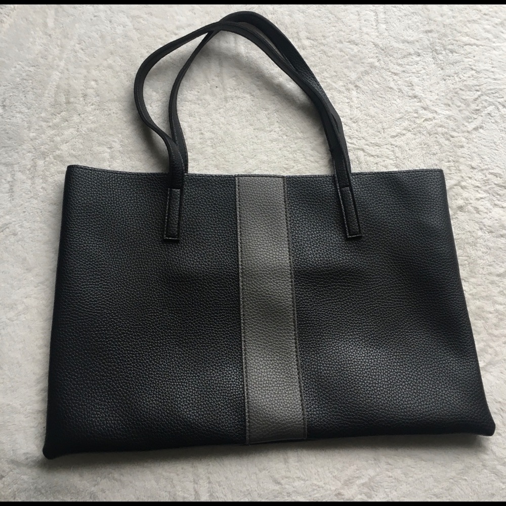 Vince Camuto purse , bag great condition nice style